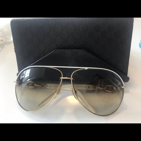 Gucci Accessories - Gucci aviator sunglasses